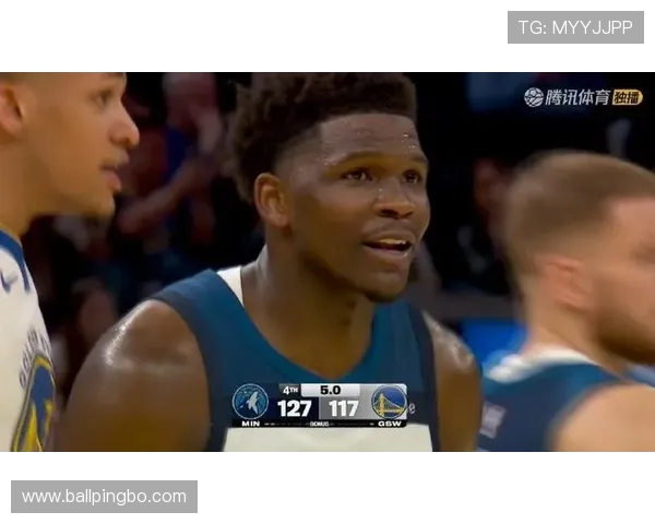 爱德华兹突破能力提升明显 拉开队内得分差距