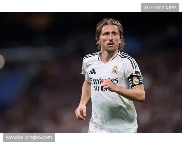 从战火童年到世界足球先生：莫德里奇的传奇起点